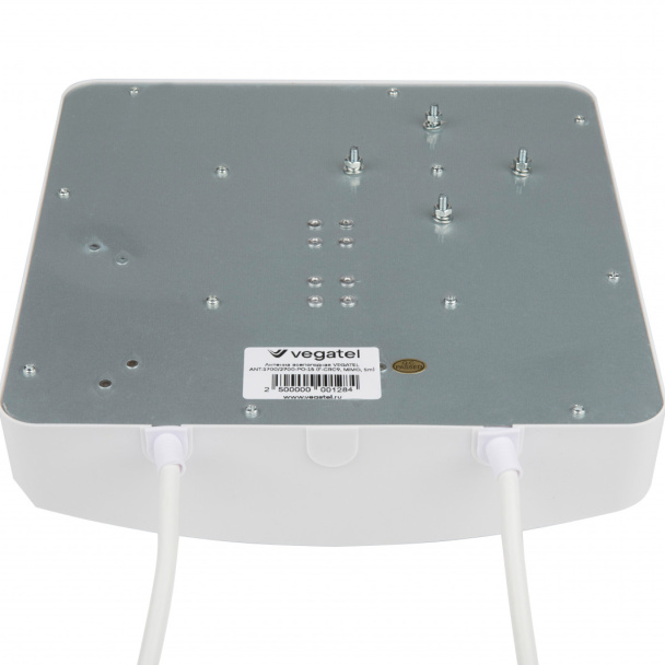 Антенна всепогодная VEGATEL ANT-1700-2700-PO-15 (F - CRC9, MIMO, 5м)